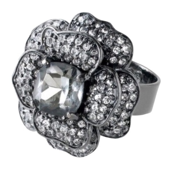 Stella & Dot Jewelry - FINAL Stella & Dot Belle Fleur Ring Adjusts SZ 5-9